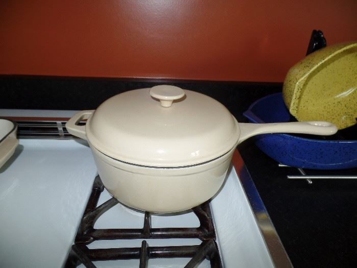 Technique cast iron cookware