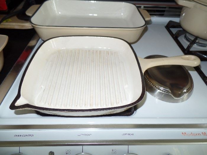 Technique cast iron cookware