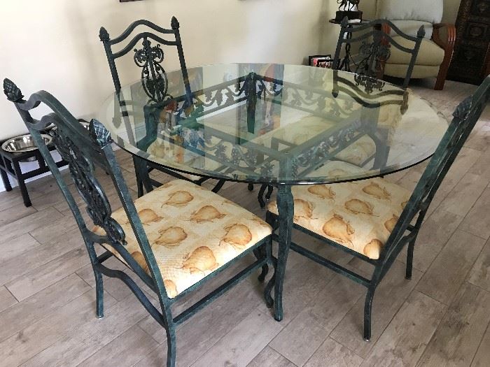ROUND GLASS TOP METAL TABLE W/ 4 CHAIRS 