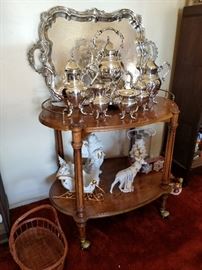 Perfect silverplate tea & coffee set with tray, vintage tea or bar cart