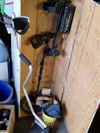 White's Eagle Blue Max 950 metal detector, collector basket, storage box