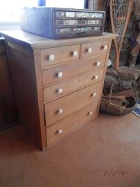 6 drawer country style chest of drawers