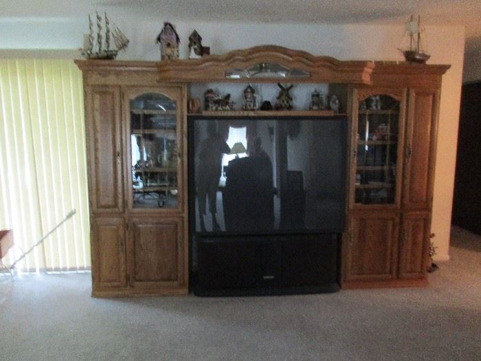 TV AND ENTERTAINMENT CENTER