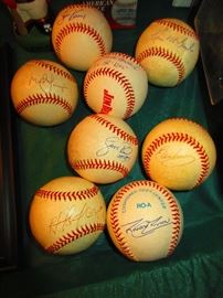 Autographed Baseballs 