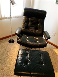 OR...This Fab Dk. Navy Blue Leather Lounge Chair w/Ottoman...