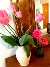 This Home Is Sold and The New Owners Are Getting A Spotless Gem...