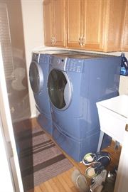 Kenmore Elite HE4 in Pacific Blue Color Front Load Washer & Gas Dryer & Pedestal Bases 