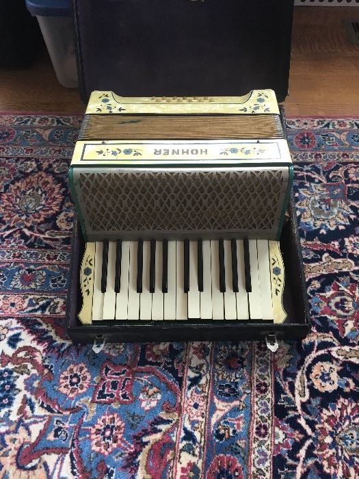 Hohner accordion 