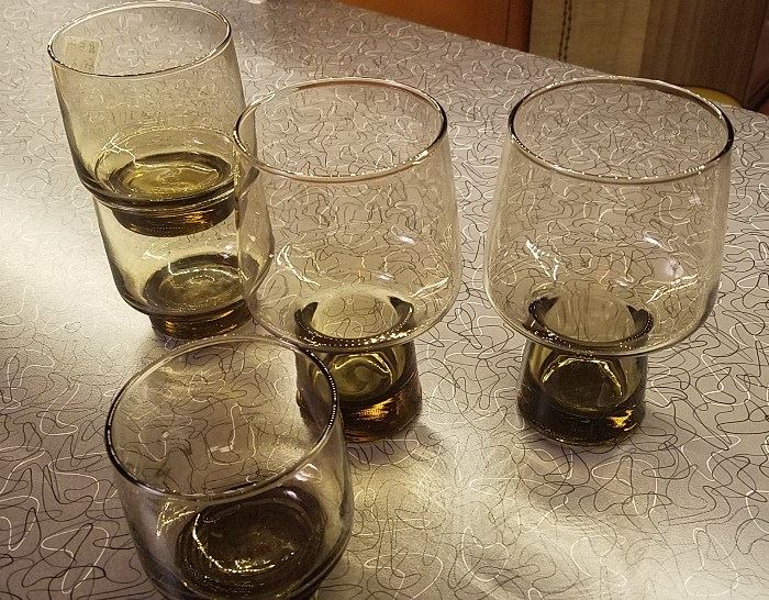 Stacking smoke glasses, various sizes