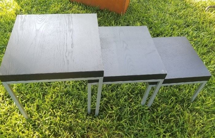 Cute nesting tables