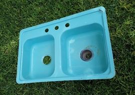 Turquoise double bowl kitchen sink...COOL!