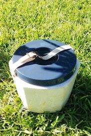 Vintage "six pack" ice bucket