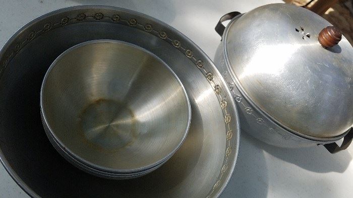 Antique Popcorn maker with serving dish and individual bowls.