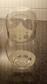 wine decanter with cup/lid