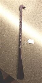 horse head shoe horn