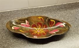 Tonola tray