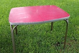 Original 50s diner table with red cracked ice laminate