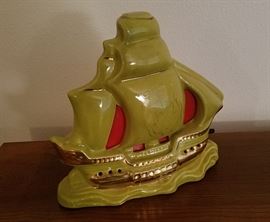 Great Pirate Ship TV lamp