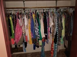 Big Collection of Vintage Woman's clothing