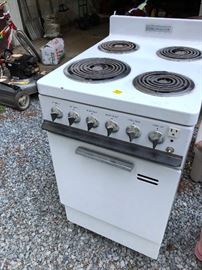 apartment size electric stove