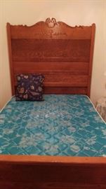 Antique oak full size bed