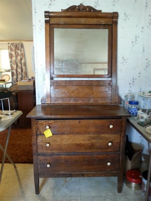 Beautiful antique oak dresser 60% off!!!