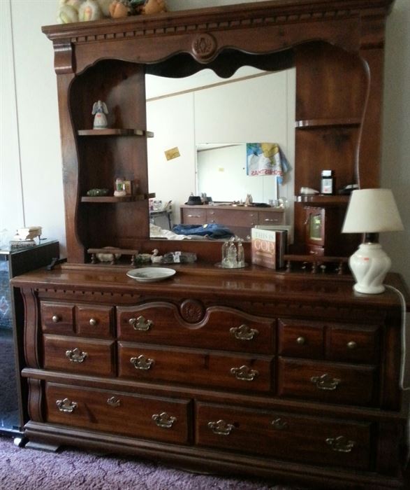 Matching chest of drawers and night stand available