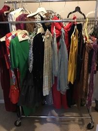 Womens clothes.... some fun vintage!