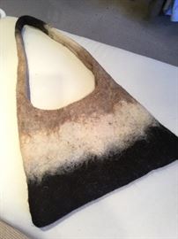 Boiled wool handbag 