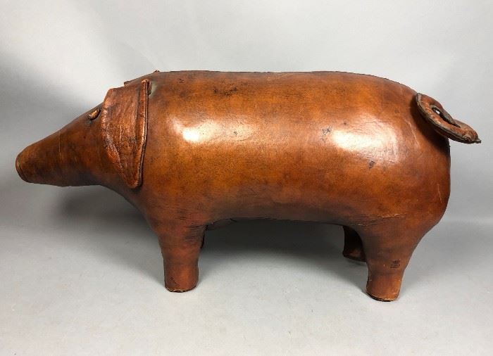 Lot 1 ABERCROMBIE  FITCH Style Leather Pig Foot Stool 