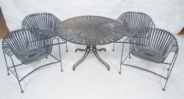 Lot 297 5pc RUSSELL WOODARD Dining Table. 4 Chairs. Round