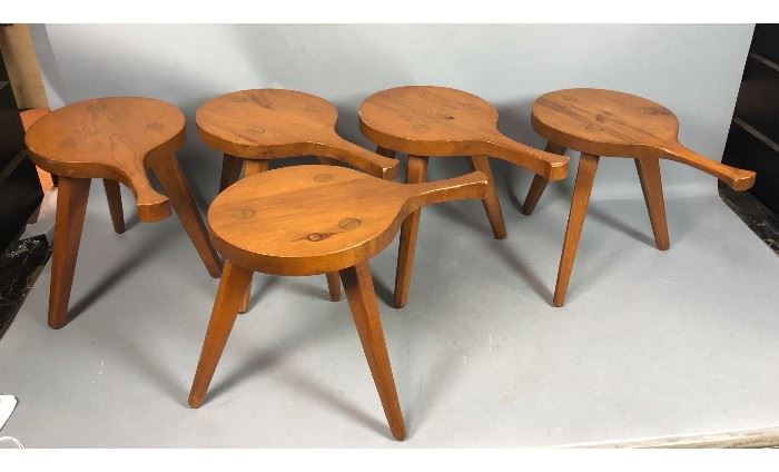 Lot 275 Set 5 Modernist Low Wood Stools. Paddle shaped to