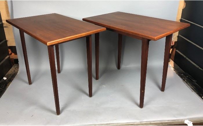 Lot 636 Pr American Modern Walnut Side Tables. Tapered Le