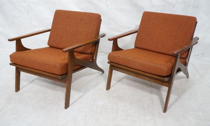 Lot 764 Pr Danish style Modernist Lounge Chairs. Open Arm