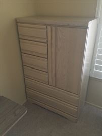 wardrobe dresser