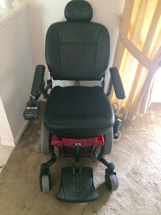 New. Never used Quantum 6 Edge series Scooter. 
Date of manufacture 2018. 