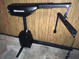 Harmar AK425-12 Scooter/wheelchair lift. Heavy duty 400 pound capacity. Like new. 