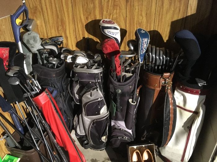 Over 50 golf clubs, 6 golf bags, 3 golf bag push carts.  Including: Delta, Wilson, Ram,
King Cobra, Dunlop, Wilson Pro Staff, Excel,       
Chi Chi Rodriguez pro built, Northwestern, MacGreger, World of Golf, Bag Boy, more, and more