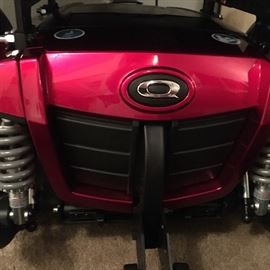 2018 New Quantum Q6 Edge
Rehab Scooter/ Chair
Excellent condition!
$1299.  ( $3900 new)