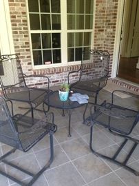 Small patio and 4 chairs
