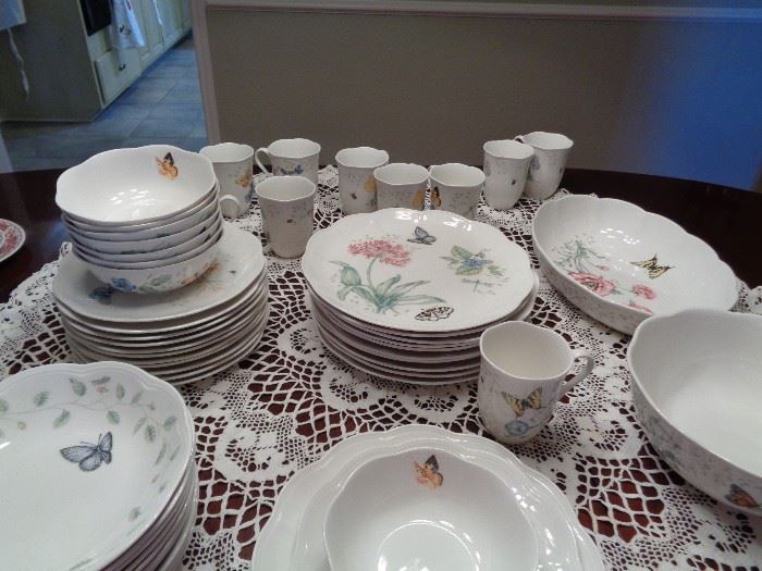 Lenox Butterfly China with Serving Pieces