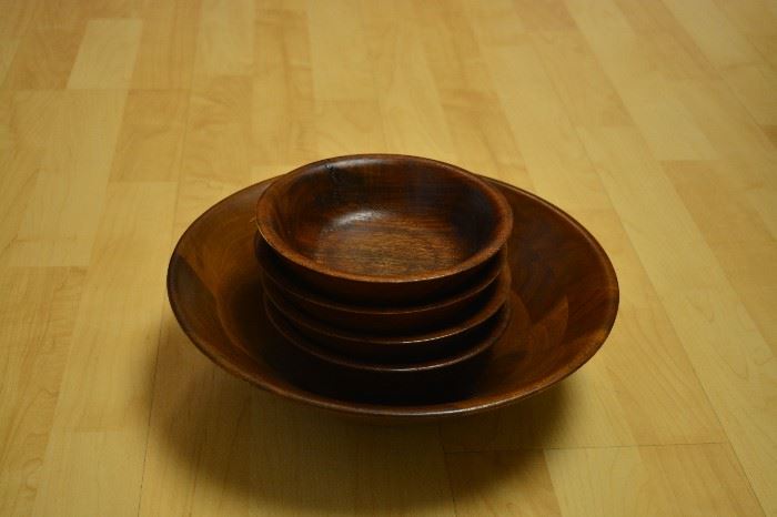 MCM wood salad bowl set.