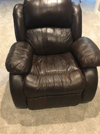 3 Leather recliners
