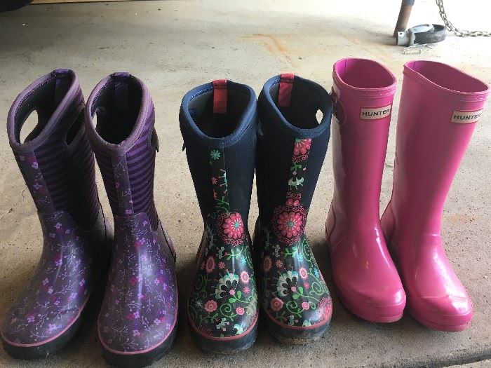 Girls boots
