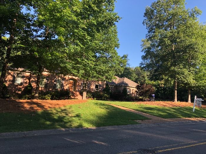 Bryant Estate Sales in Mountain Brook this... starts on 6/9/2018