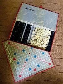 Scrabble Game.https://ctbids.com/#!/description/share/31922