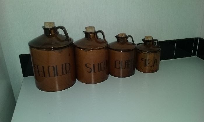 Rustic look canister set 
