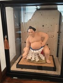 Hakata Samuri Wrestler w/Glass Display Box