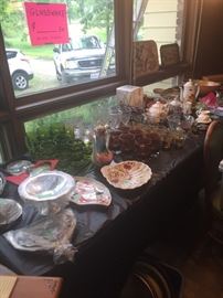 Miscellaneous glassware make a pile make an offer