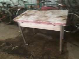 Vintage table $25
